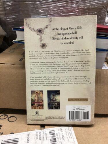 The Lightkeeper's Ball - (Mercy Falls Novel) Coble (Paperback)