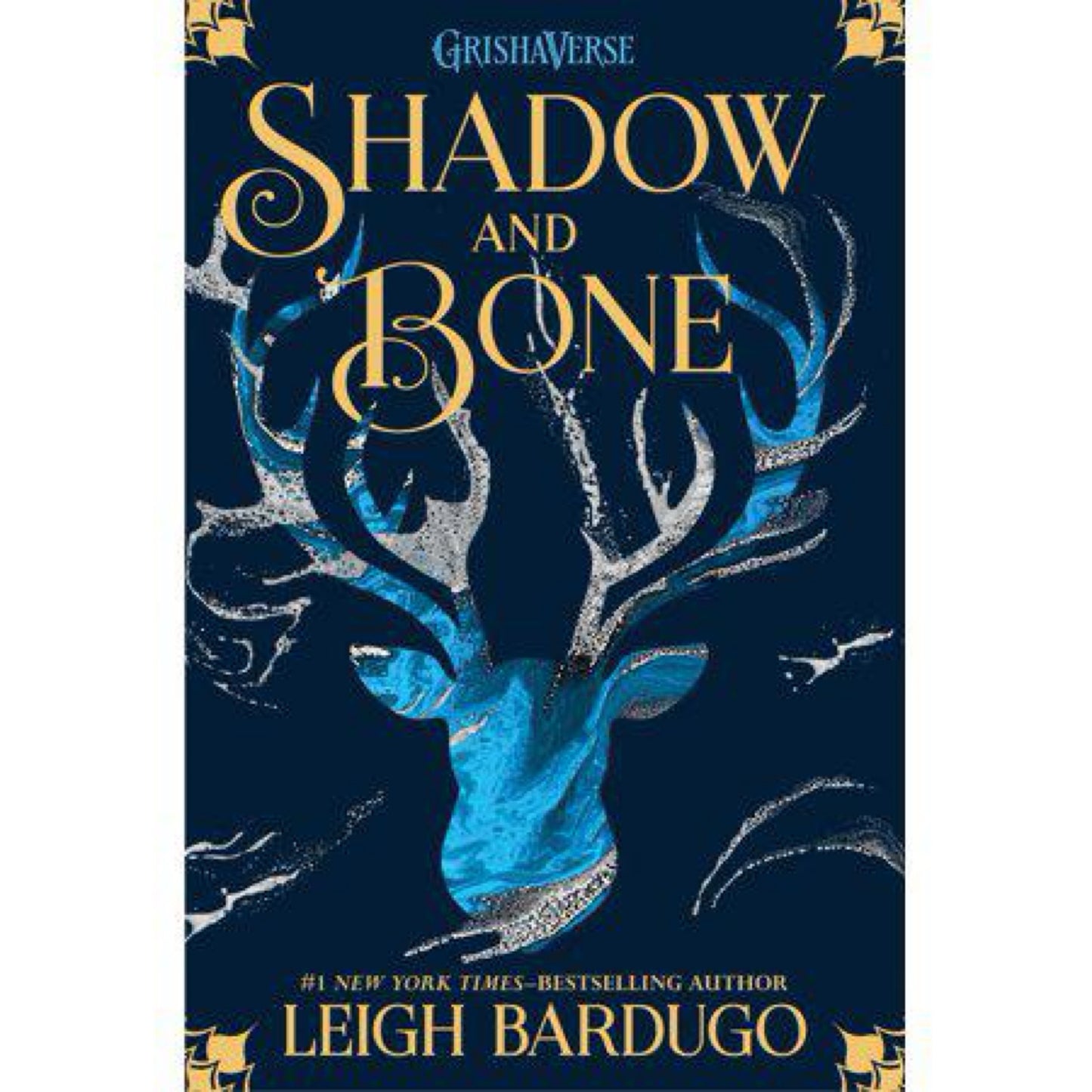 Shadow and Bone (The Shadow and Bone Trilogy, 1) by Leigh Bardugo