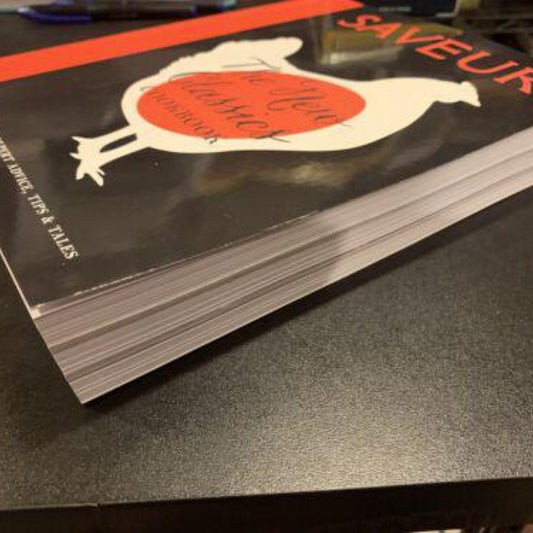 Saveur: The New Classics Cookbook : More than 1,000 of The world's Best Recipes for Today's Kitchen (Paperback)